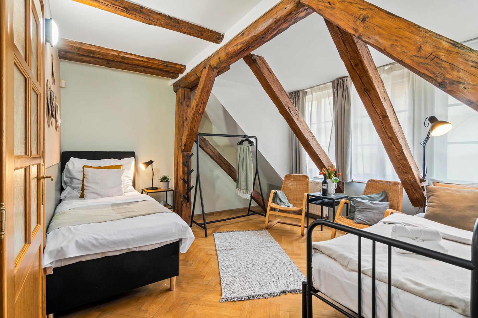 Charles Bridge Historical Apts By Michal&Friends Прага Экстерьер фото